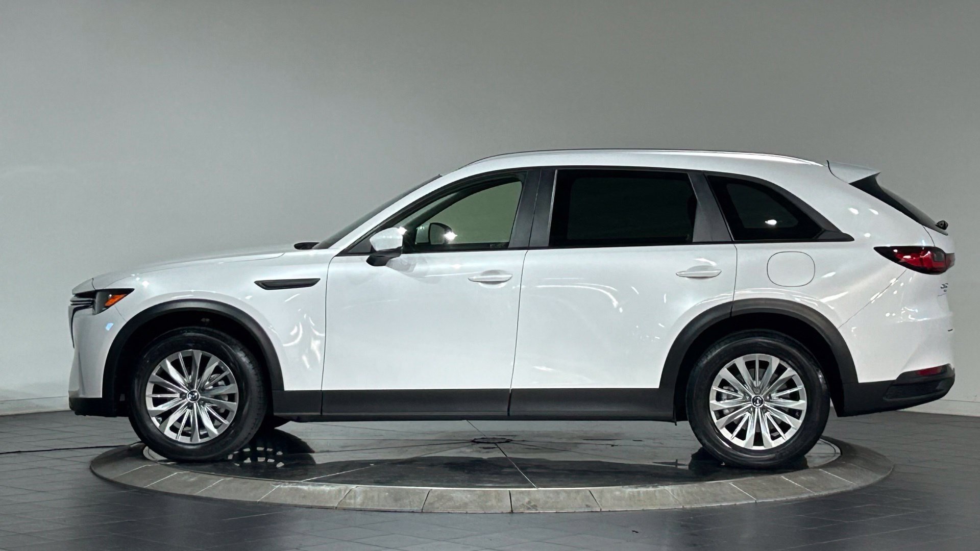 Used 2024 MAZDA CX-90 3.3 Turbo w/ Select Package AWD/4WD image 6