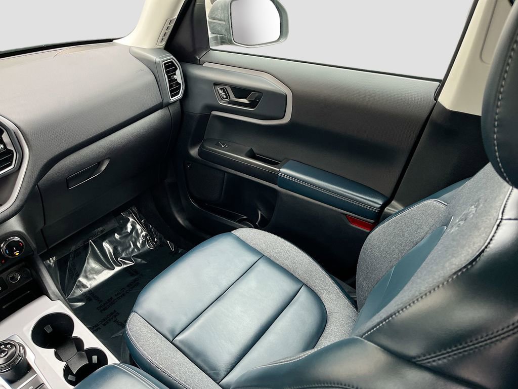 Used 2023 Ford Bronco Sport Outer Banks w/ Tech Package image 24