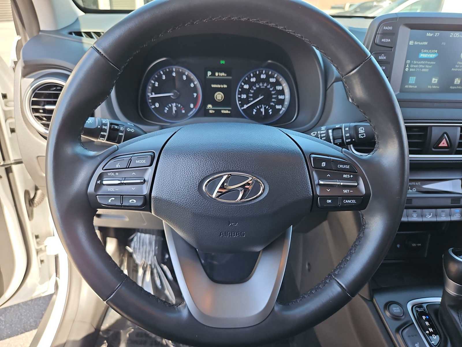 Certified 2021 Hyundai Kona Limited w/ Cargo Package FWD image 22