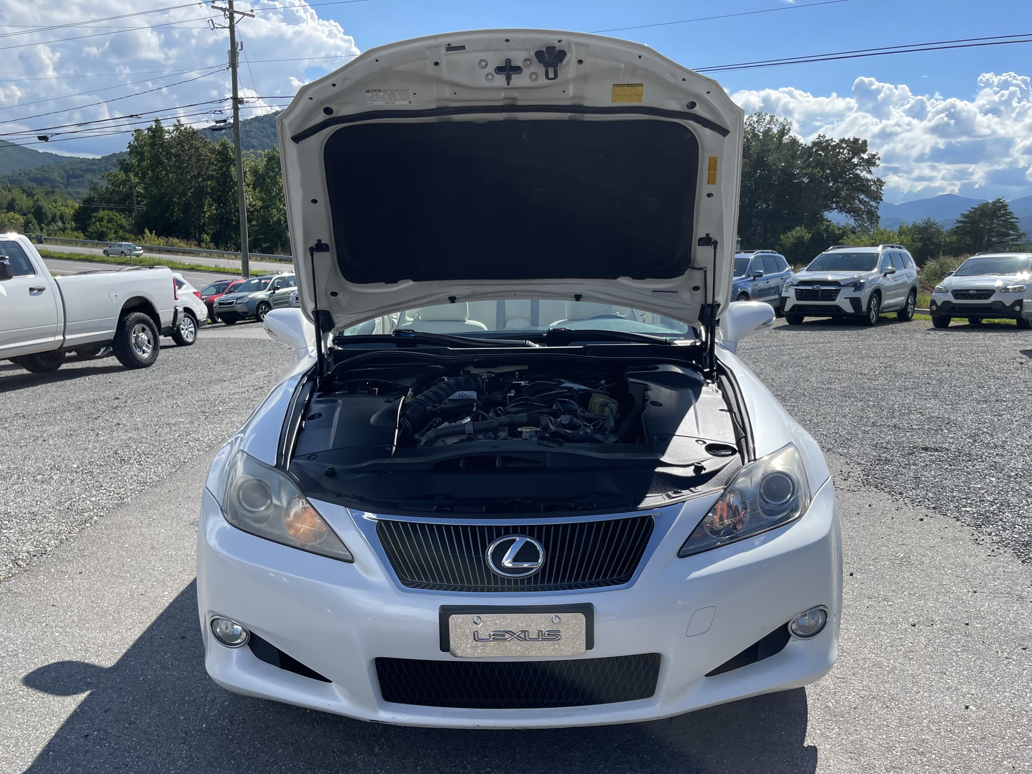 Used 2010 Lexus IS 250C RWD image 24