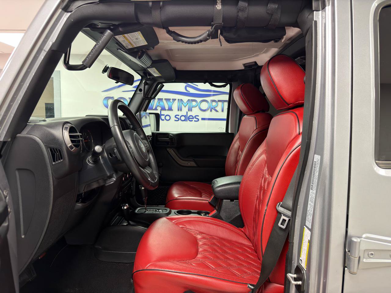 Used 2018 Jeep Wrangler Unlimited Sport AWD/4WD image 9