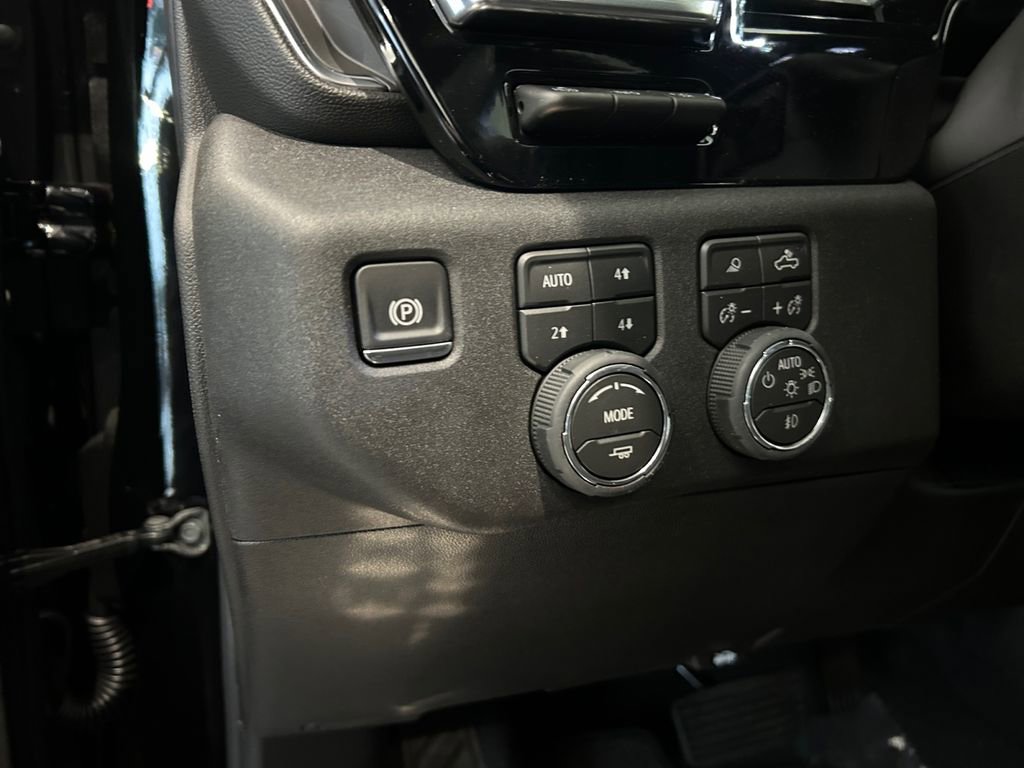 New 2026 Chevrolet Silverado 1500 High Country w/ Midnight Edition image 19