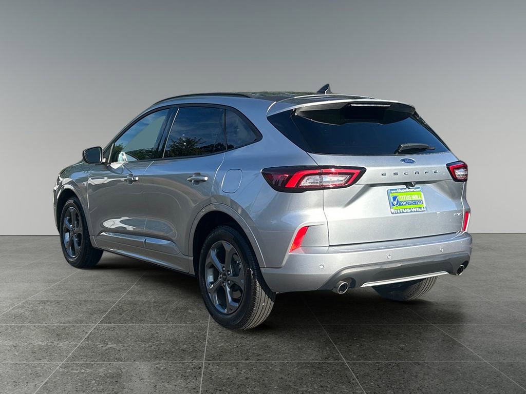 Used 2023 Ford Escape ST-Line w/ Tech Pack #1 image 6
