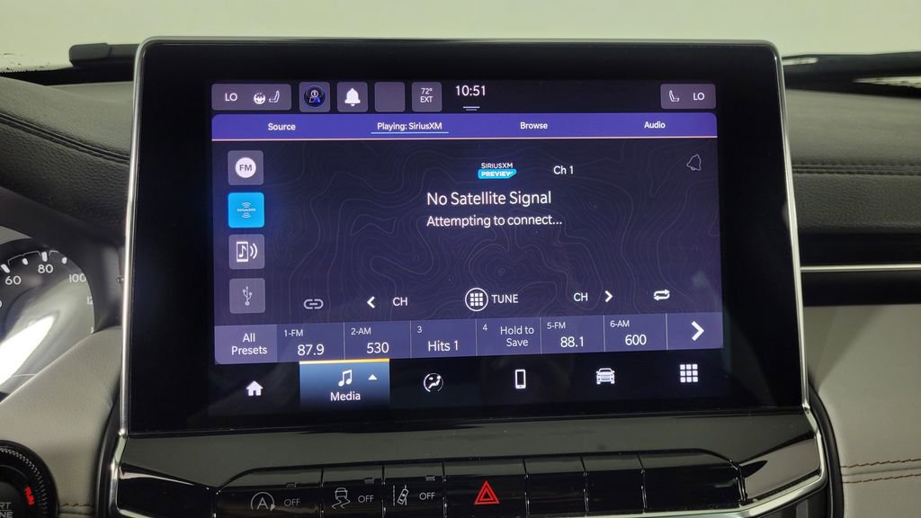 Used 2022 Jeep Compass Limited image 23