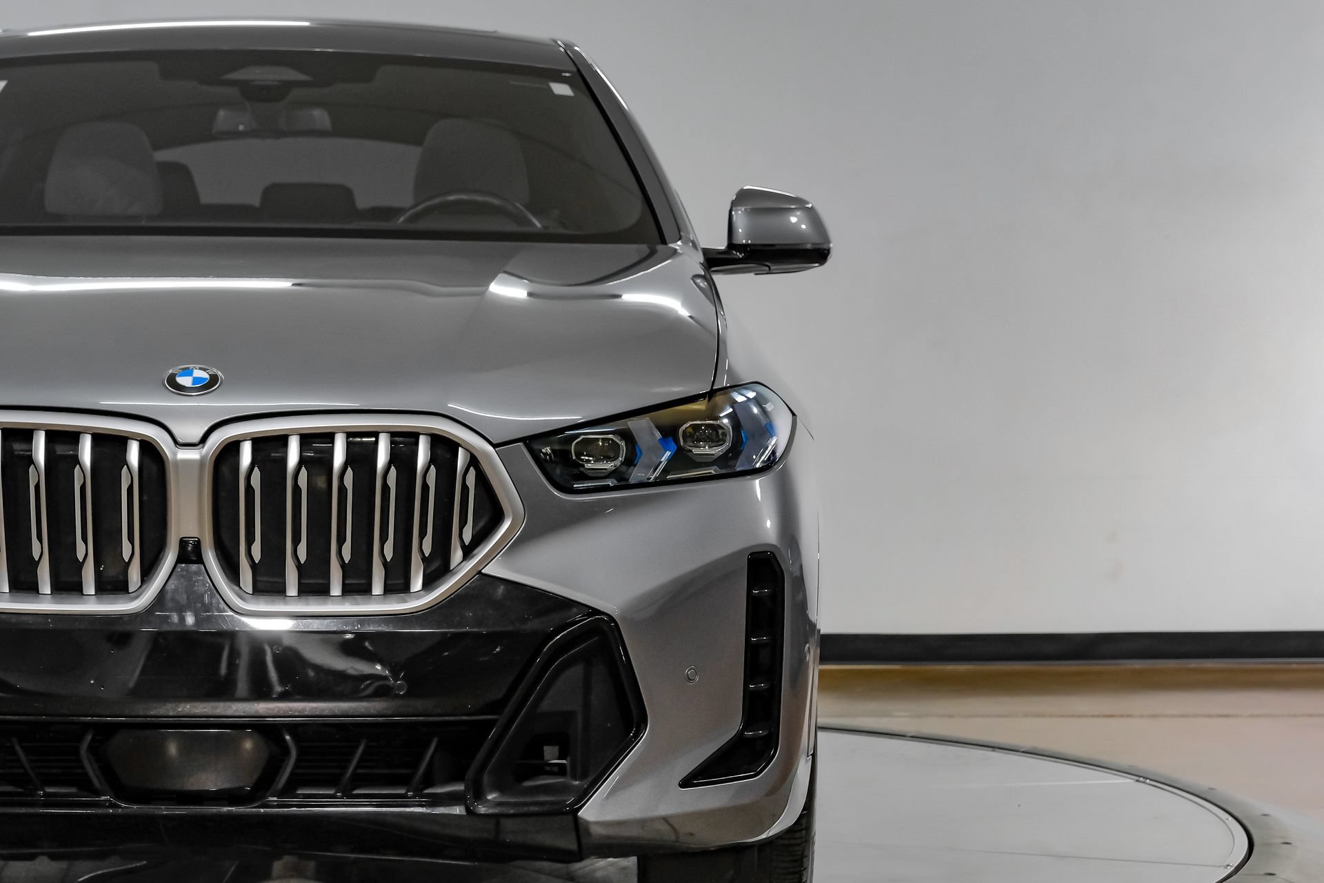 Used 2026 BMW X6 xDrive40i AWD/4WD image 46
