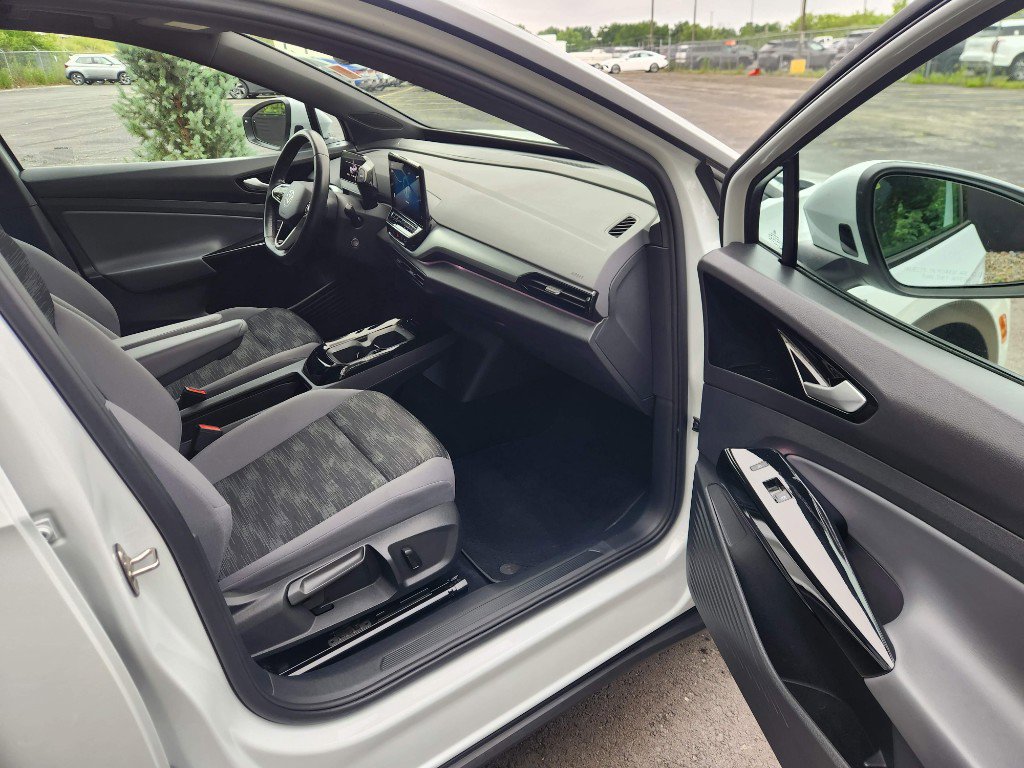 Certified 2021 Volkswagen ID.4 Pro AWD/4WD image 12