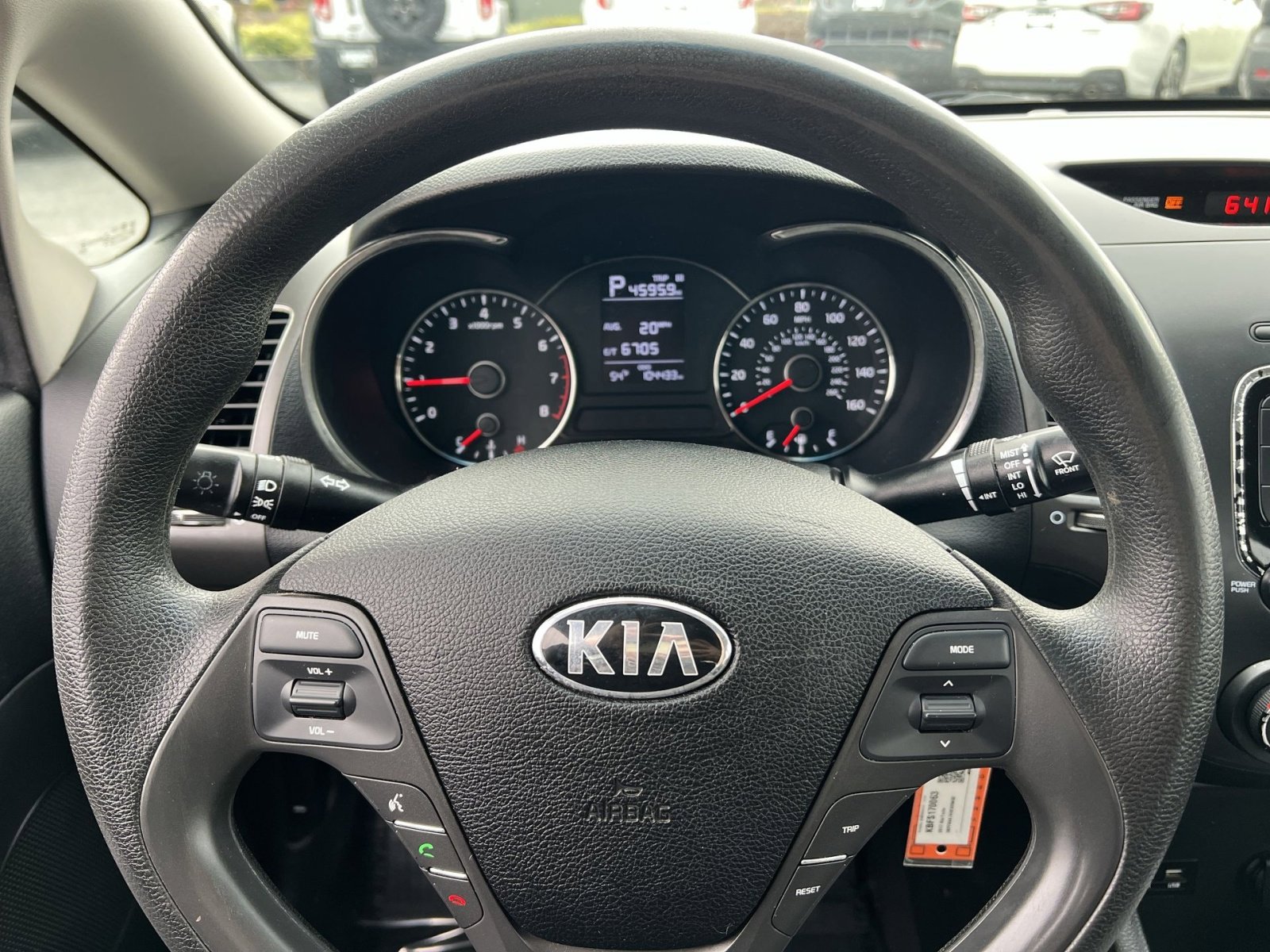 Used 2017 Kia Forte LX image 15