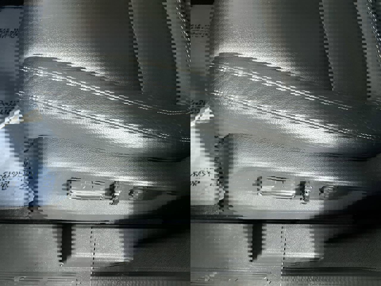 Used 2023 Honda Odyssey Touring image 13