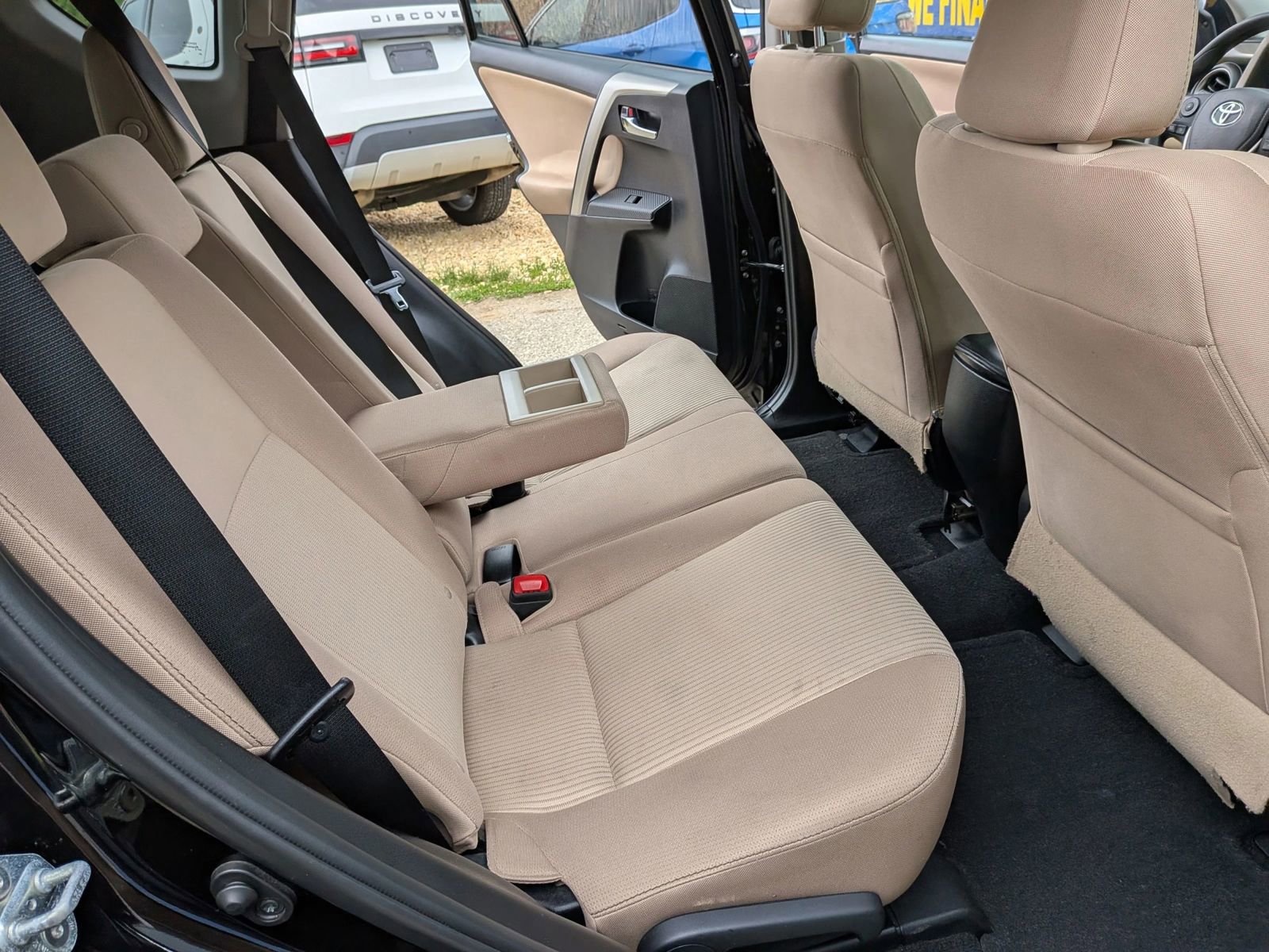 Used 2015 Toyota RAV4 XLE AWD/4WD image 33