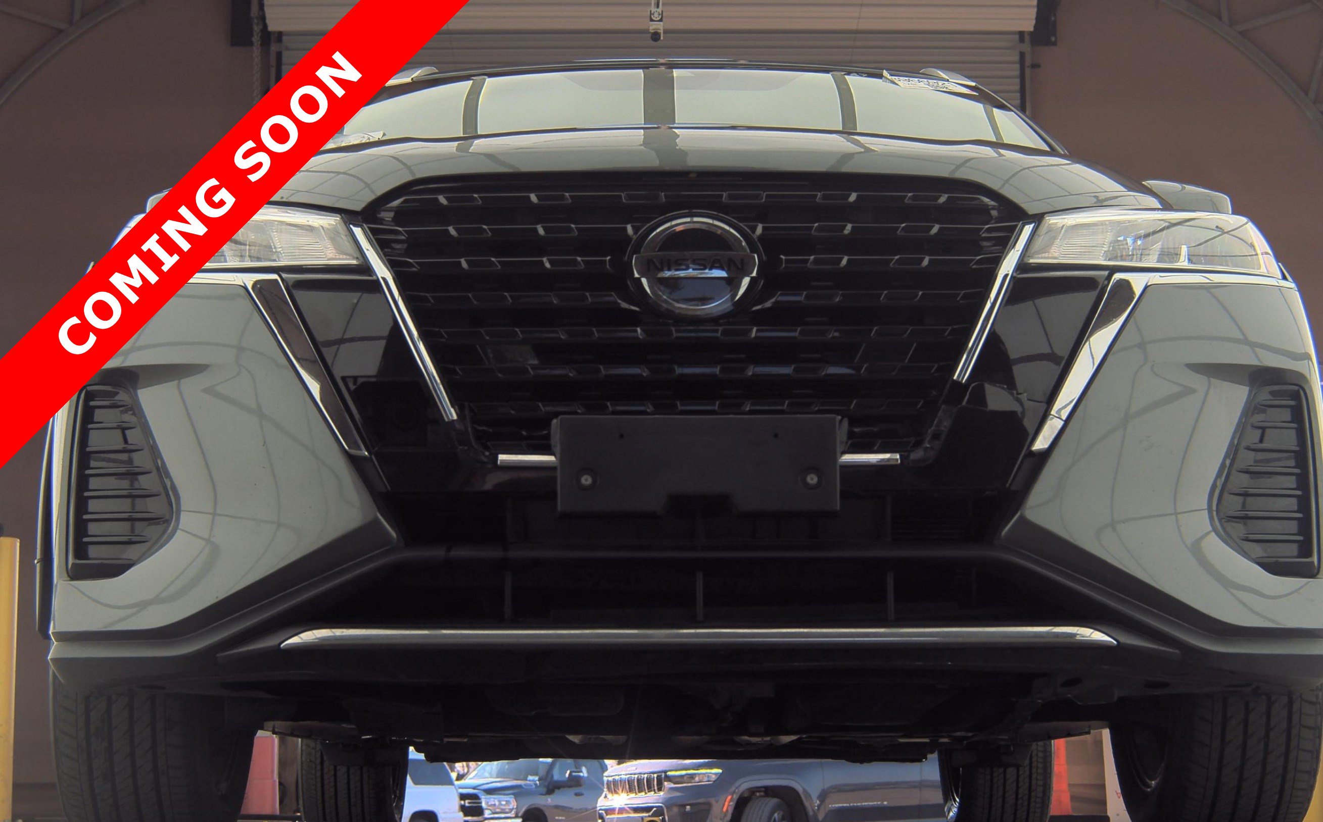 Used 2021 Nissan Kicks SV image 3