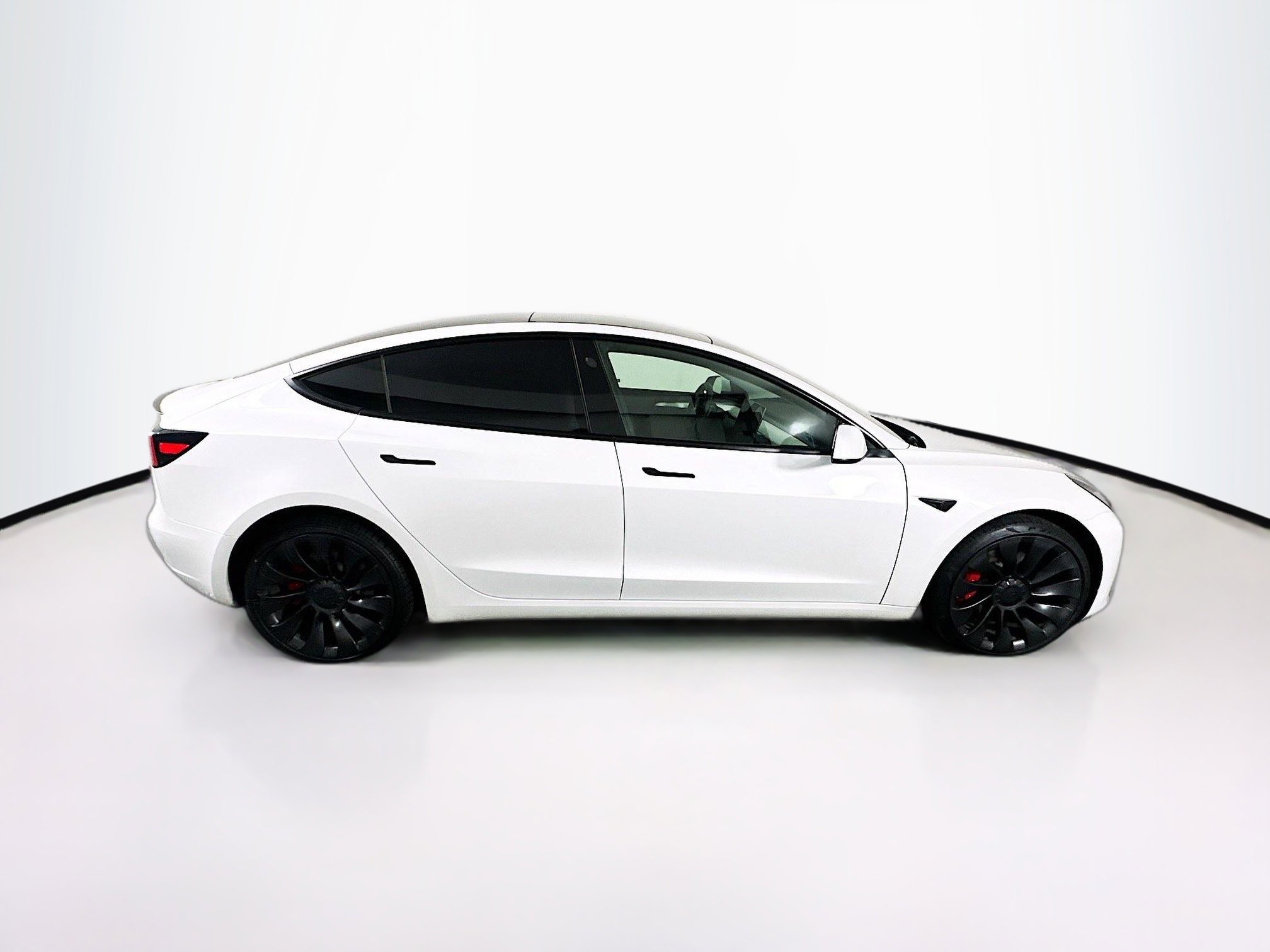 Used 2023 Tesla Model 3 Performance image 10