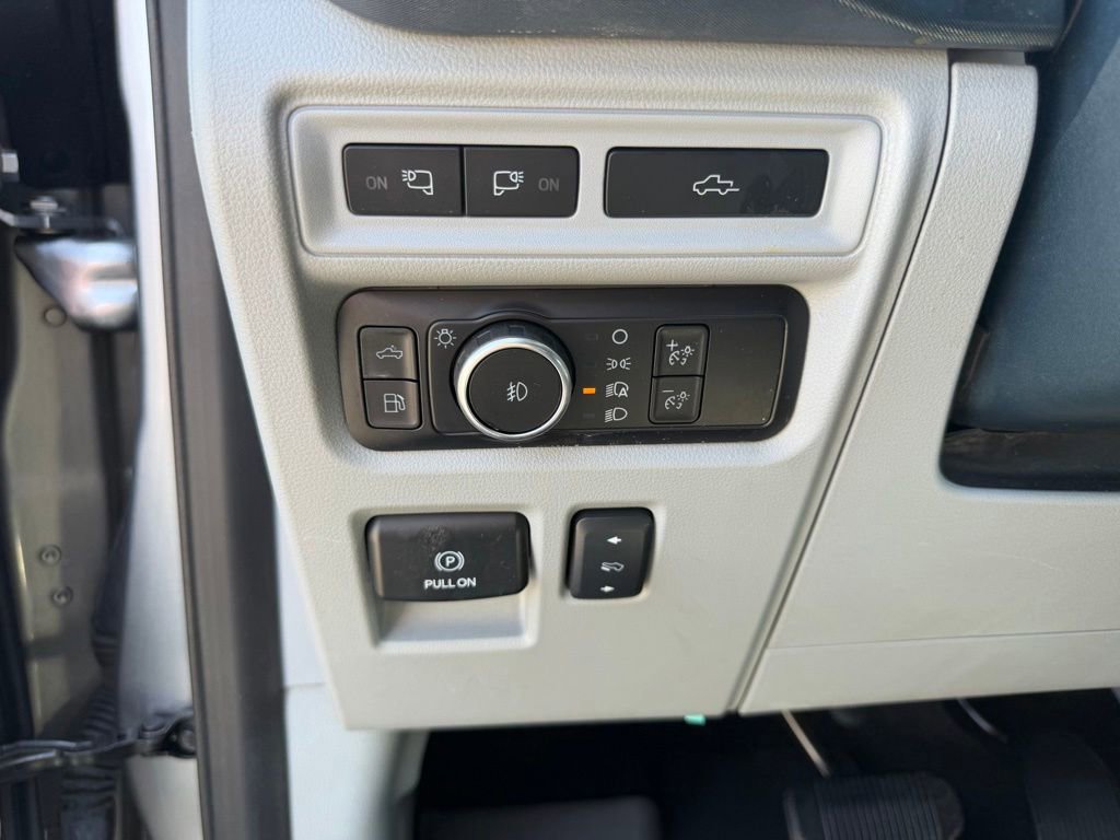 Used 2023 Ford F150 Limited AWD/4WD image 18