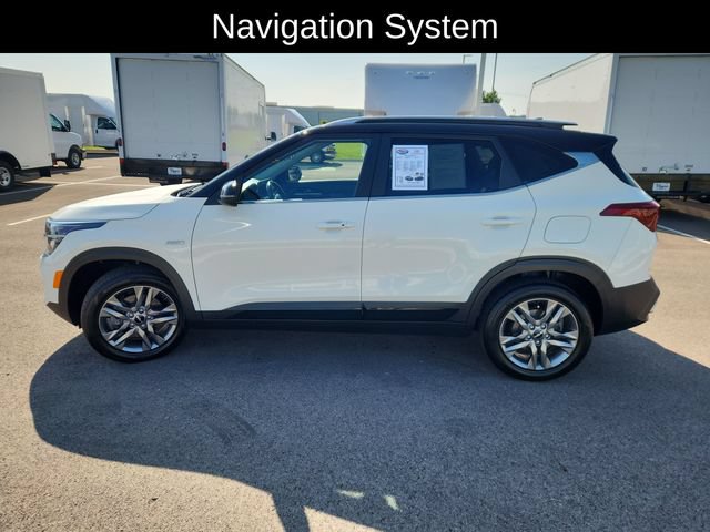 Used 2022 Kia Seltos S AWD/4WD image 4