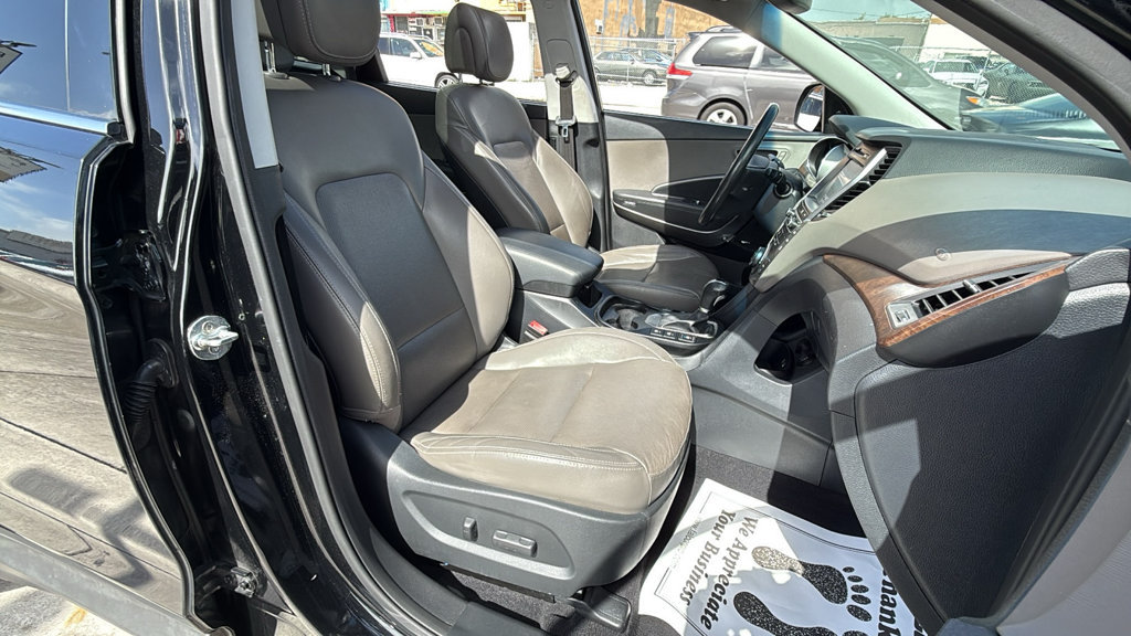 Used 2018 Hyundai Santa Fe AWD w/ SE Ultimate Tech Package 03 image 42