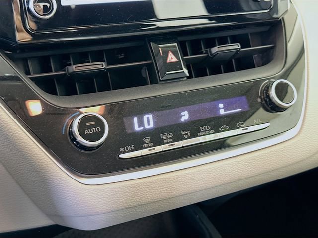Used 2020 Toyota Corolla LE image 17
