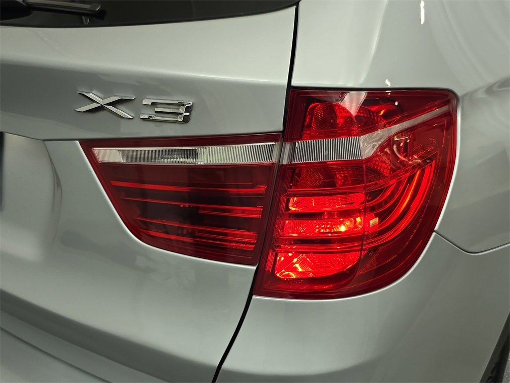 Used 2016 BMW X3 xDrive28d image 34