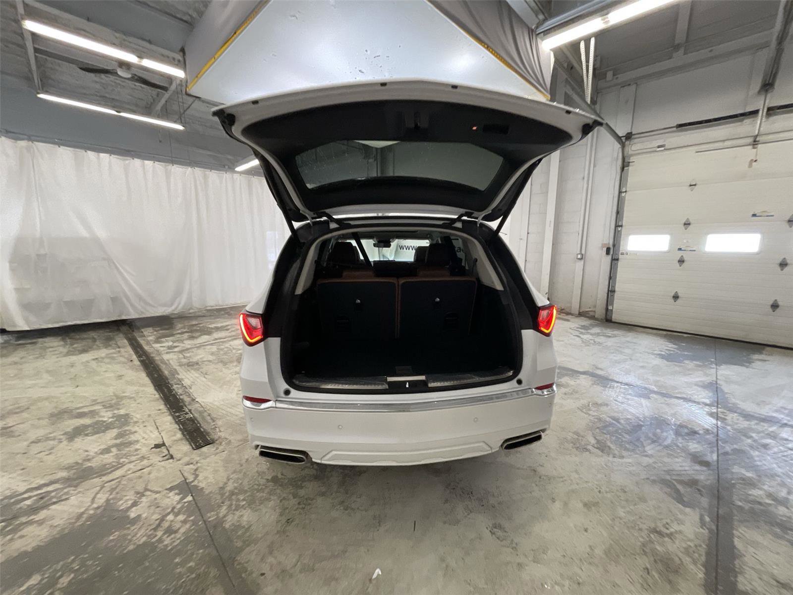 New 2026 Acura MDX SH-AWD w/ Advance Package image 25