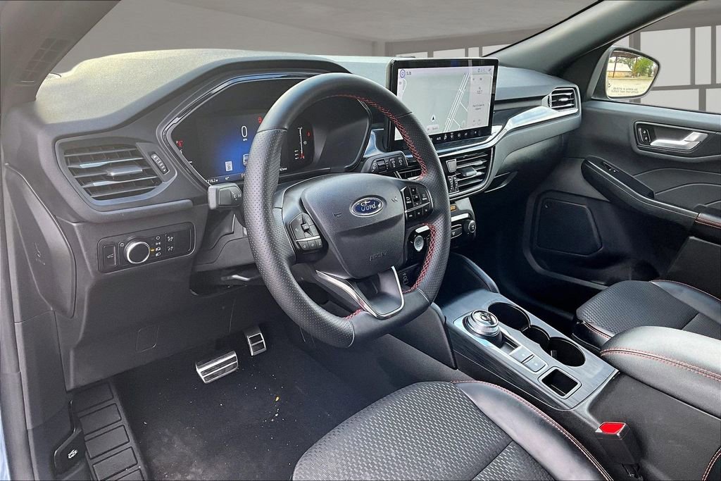 Used 2024 Ford Escape ST-Line w/ Tech Pack #1 image 16