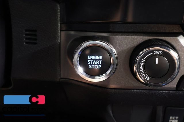 Certified 2023 Toyota Tacoma TRD Off-Road AWD/4WD image 20