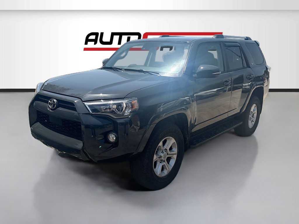Used 2024 Toyota 4Runner SR5 Premium AWD/4WD image 3