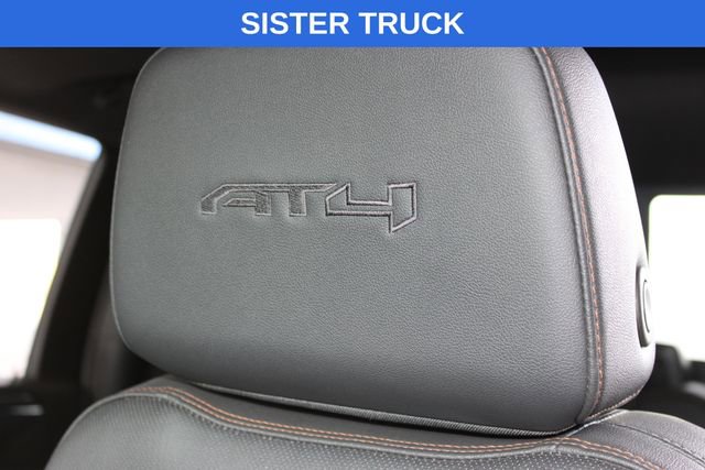 Used 2025 GMC Sierra 2500 AT4 w/ AT4 Premium Plus Package AWD/4WD image 24