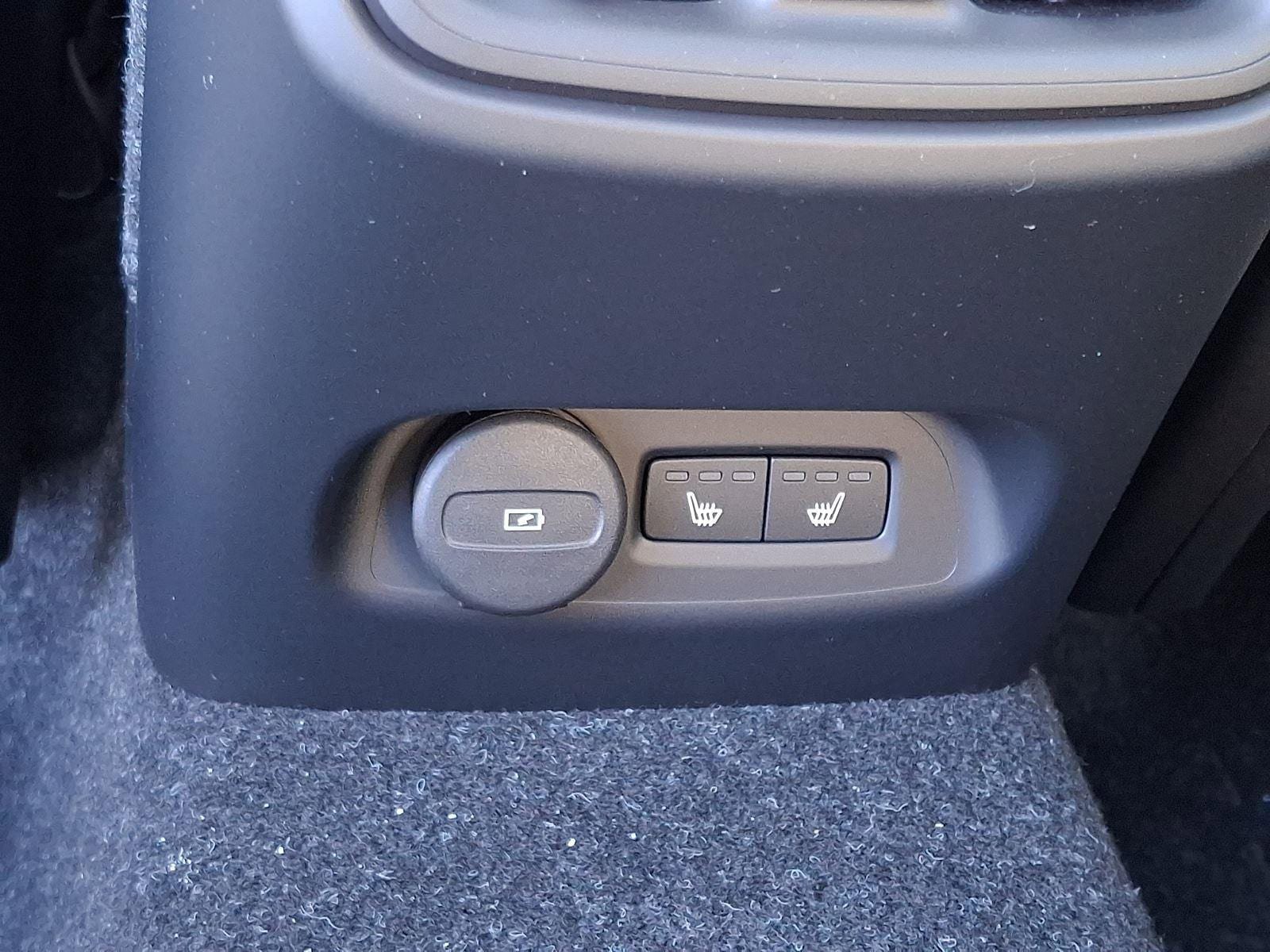 New 2026 Volvo EX40 Plus w/ Climate Package AWD/4WD image 7