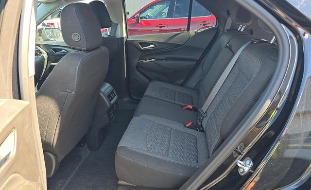 Used 2024 Chevrolet Equinox LT FWD image 12