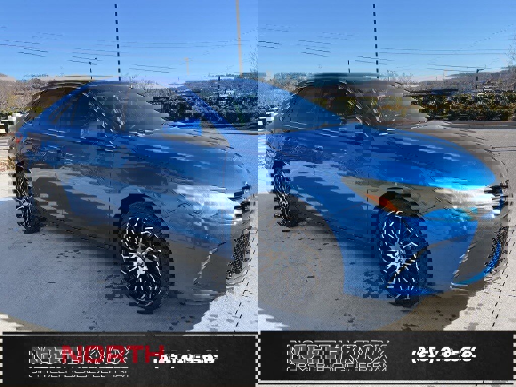 Used 2016 Toyota Camry SE image 30