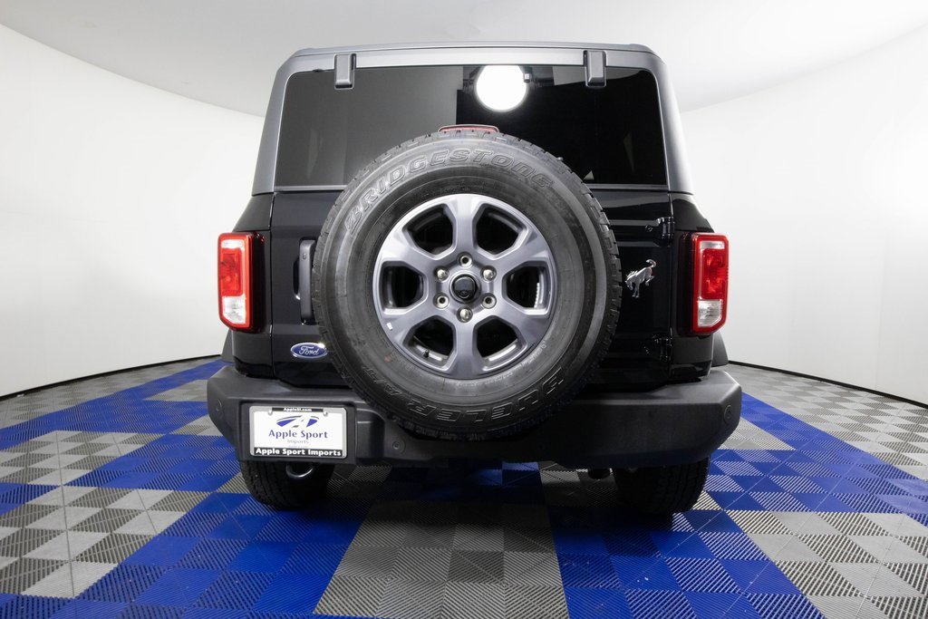 Used 2025 Ford Bronco Big Bend image 6