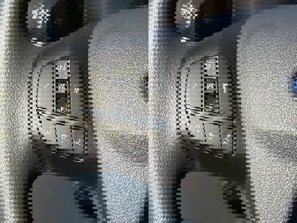 New 2026 Ford Maverick XL image 22