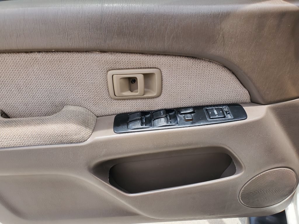 Used 1999 Toyota 4Runner SR5 AWD/4WD image 14