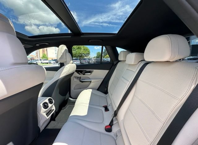 New 2027 Mercedes-Benz GLC 300 4MATIC image 33
