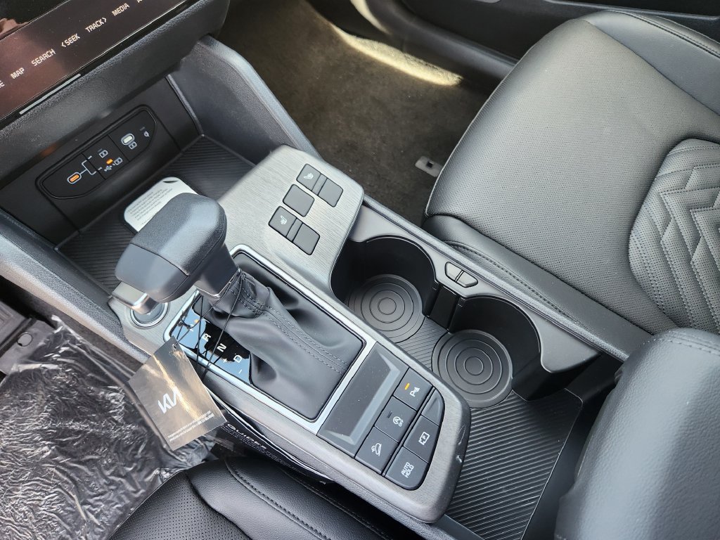 New 2026 Kia Sportage X-Line w/ X-Line Premium Package AWD/4WD image 21
