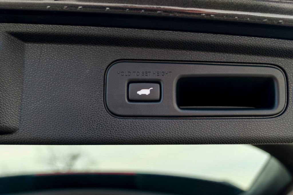 Used 2023 Honda Odyssey Touring image 64