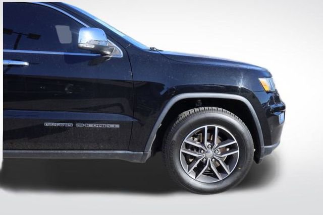 Used 2018 Jeep Grand Cherokee Limited image 13