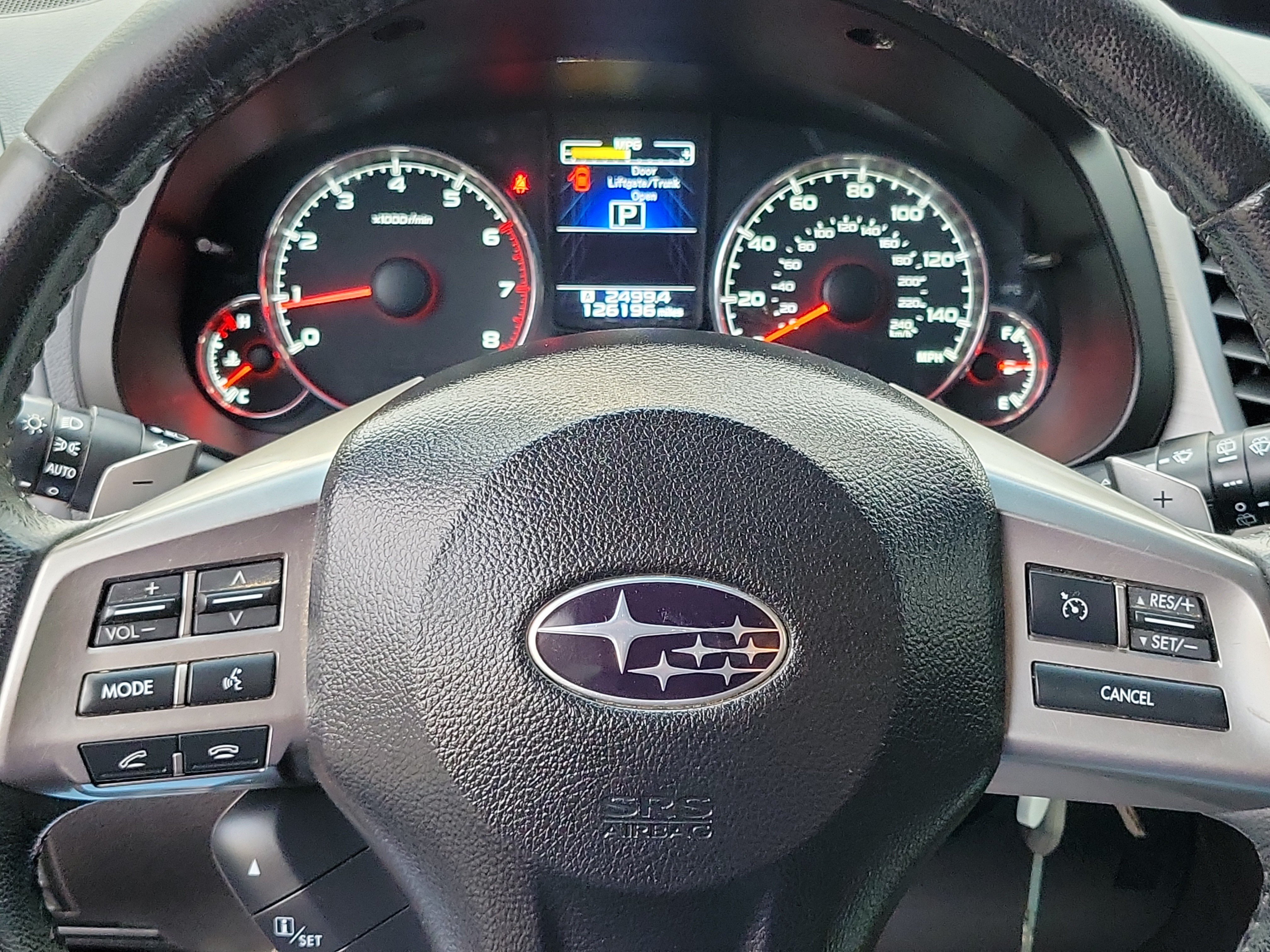 Used 2014 Subaru Outback 2.5i Limited w/ Moonroof Package AWD/4WD image 11