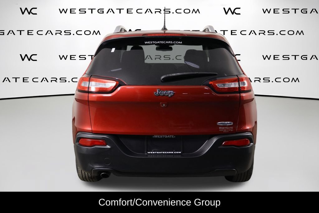 Used 2015 Jeep Cherokee Latitude w/ Comfort/Convenience Group FWD image 4