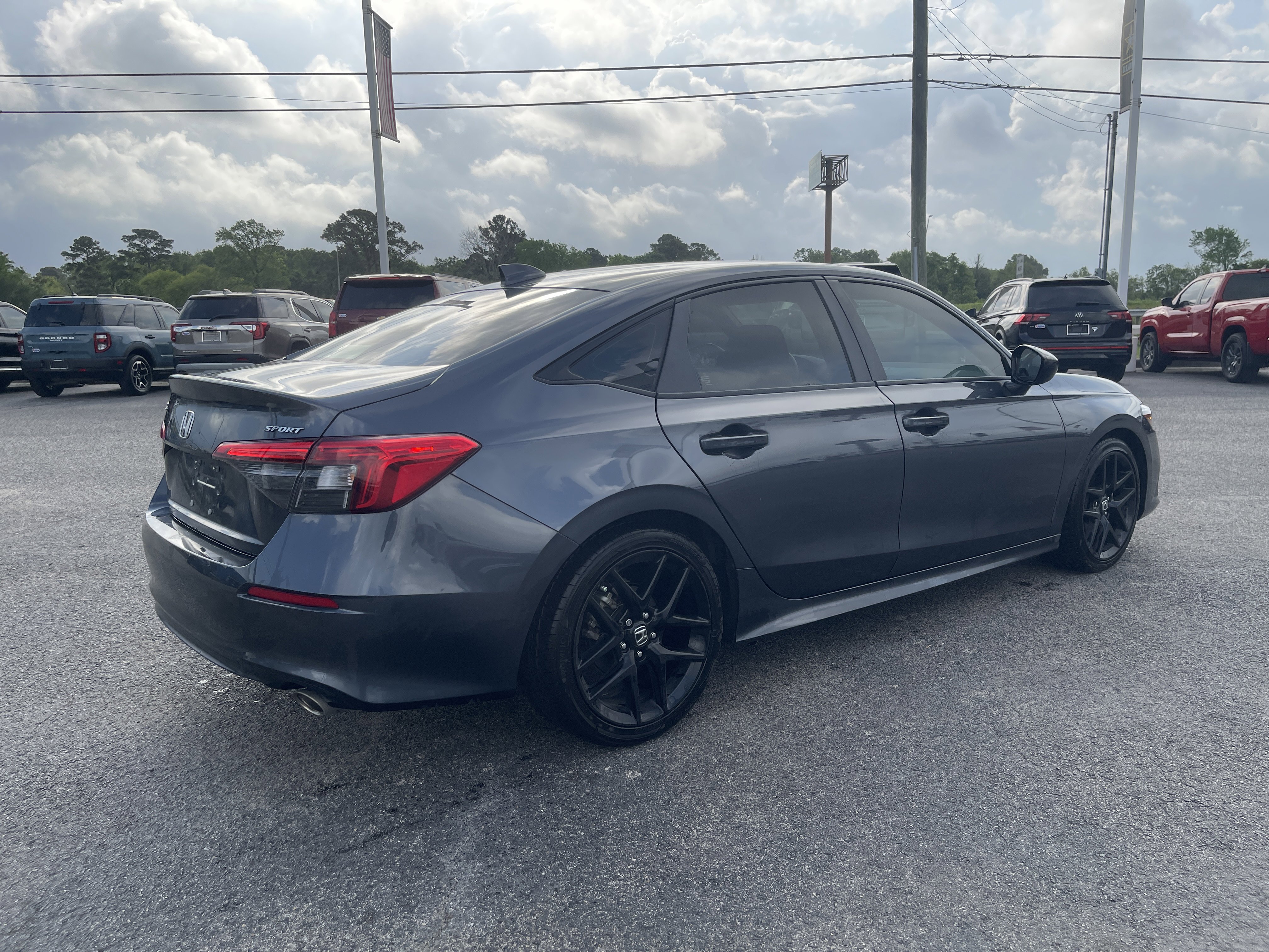 Used 2024 Honda Civic Sport image 2