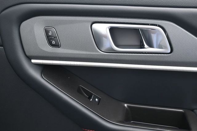 New 2026 Ford Explorer ST-Line AWD/4WD image 15