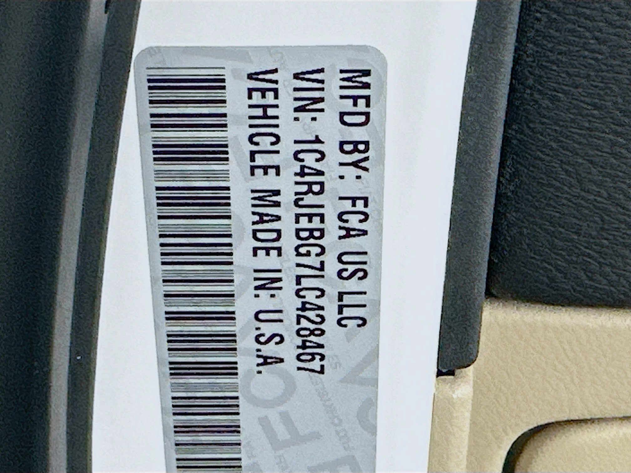 Used 2020 Jeep Grand Cherokee Limited w/ Premium Lighting Group image 12