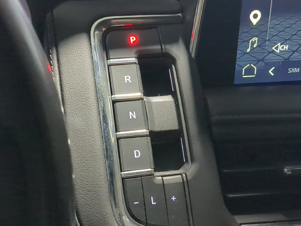 Used 2023 GMC Yukon SLE AWD/4WD image 33