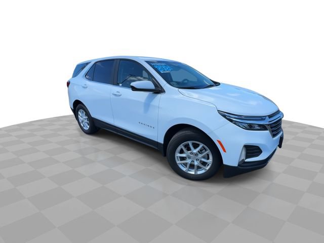 Certified 2024 Chevrolet Equinox LT w/ LPO, Floor Liner Package FWD image 2