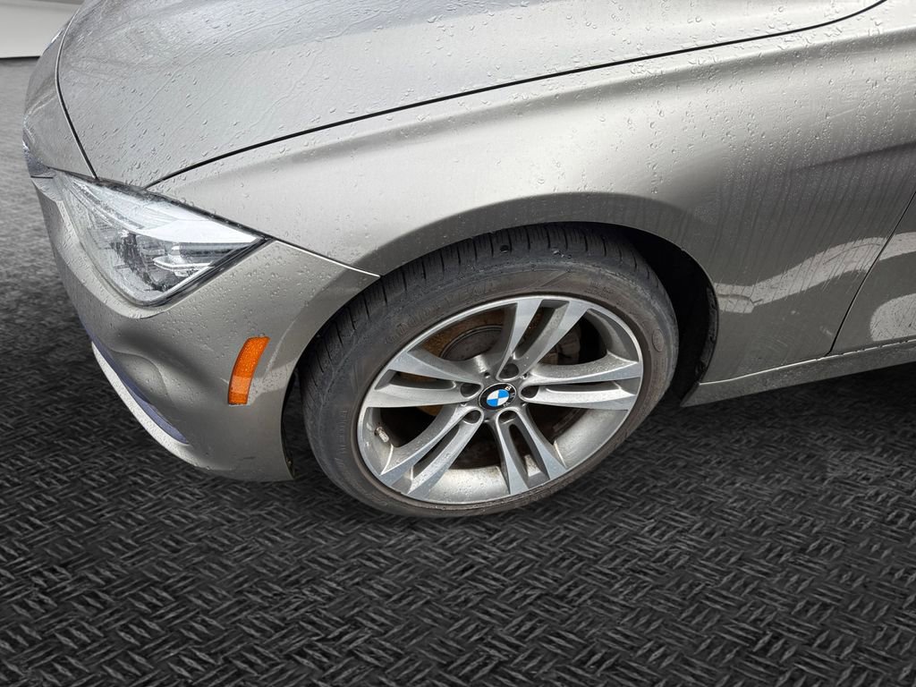Used 2016 BMW 328i xDrive Sedan image 9