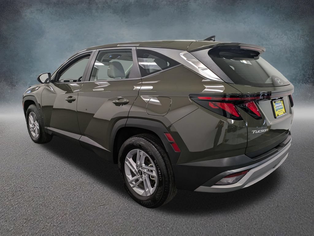 Certified 2025 Hyundai Tucson SE AWD/4WD image 6