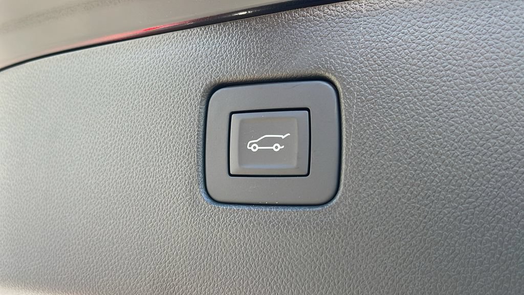 New 2026 Buick Envista Sport Touring w/ Convenience I Package FWD image 26
