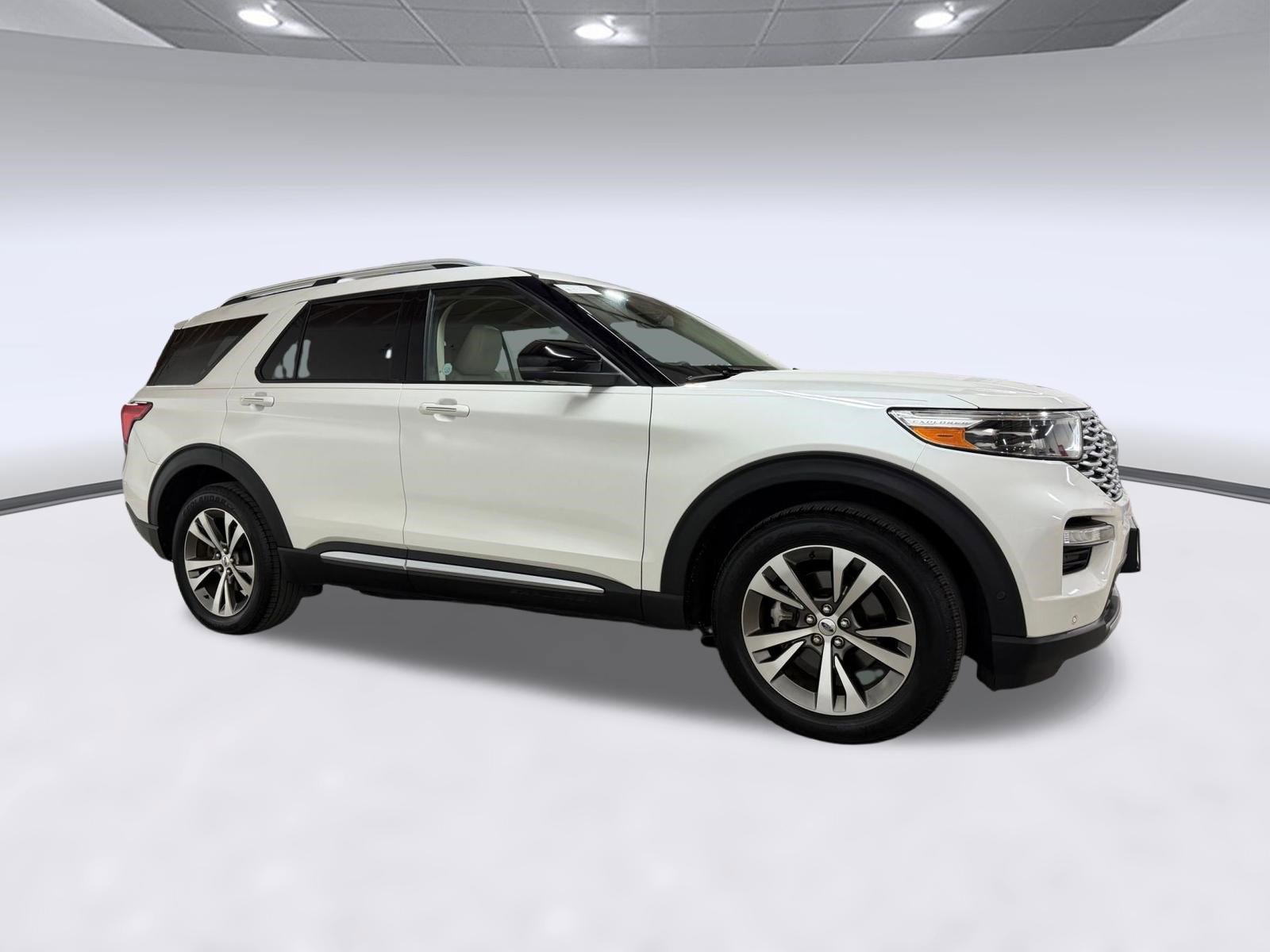 Used 2020 Ford Explorer Platinum w/ Premium Technology Package AWD/4WD image 7