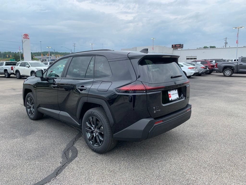 New 2026 Toyota C-HR AWD/4WD image 3
