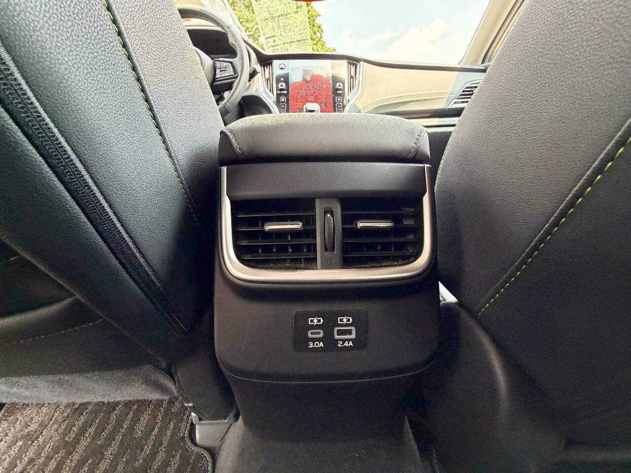 Used 2025 Subaru Outback Onyx Edition AWD/4WD image 25