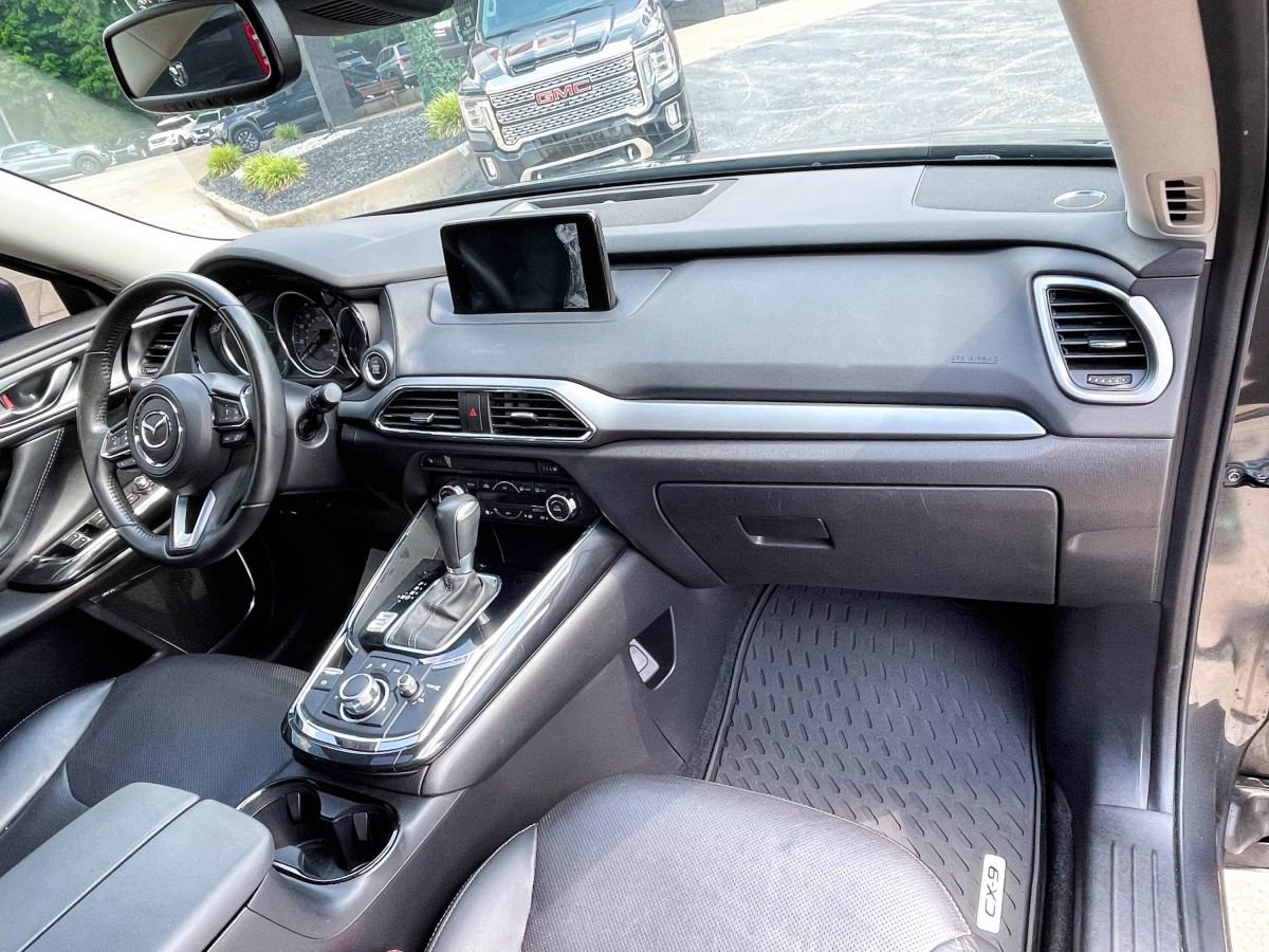 Used 2018 MAZDA CX-9 Touring w/ Touring Premium Package AWD/4WD image 9