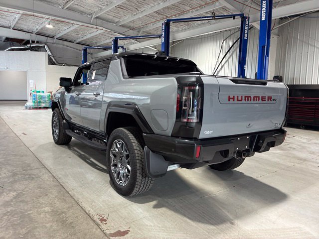 Used 2025 GMC Hummer EV 3X w/ LPO, Sport Package AWD/4WD image 3